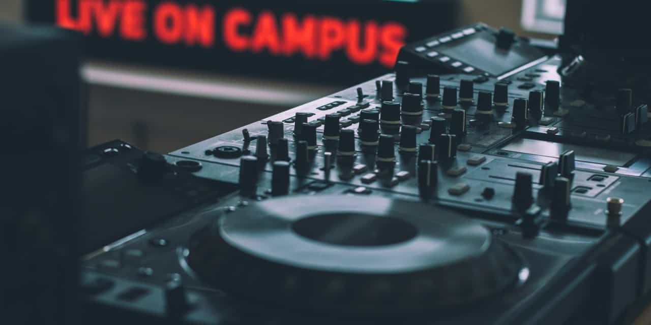 CDJ 3000 e1604246393440